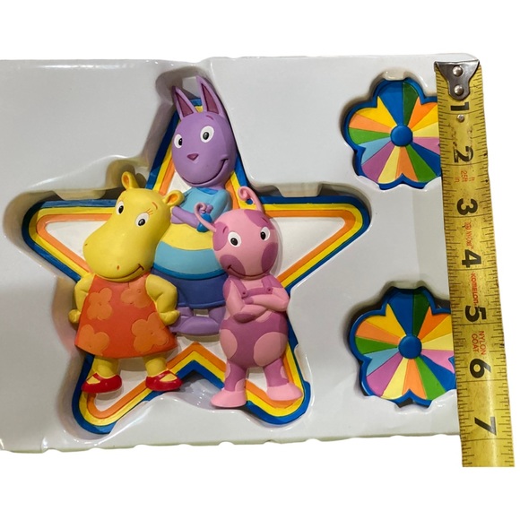 NICKELODEON 2006 The Backyardigans Decorative Wall Art Decor, 3 Piece Set - Picture 9 of 11